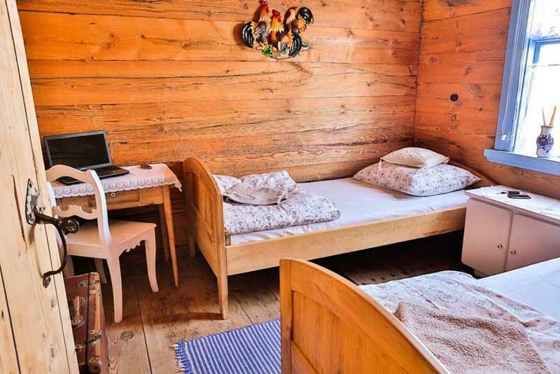 Domek Gajowy Białowieża エクステリア 写真
